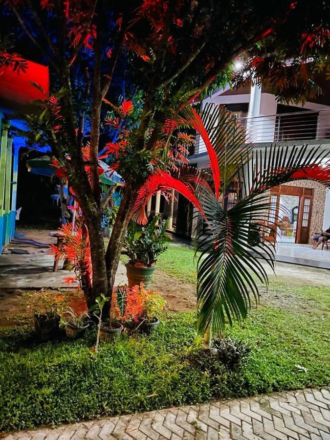 White Win Villa Elewela Exterior foto